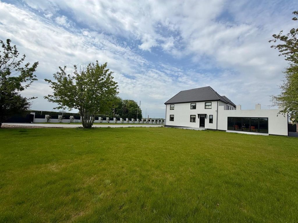 Additional image 13 of 6 bed detached house for saleHall Lane, Wincham, Northwich CW9