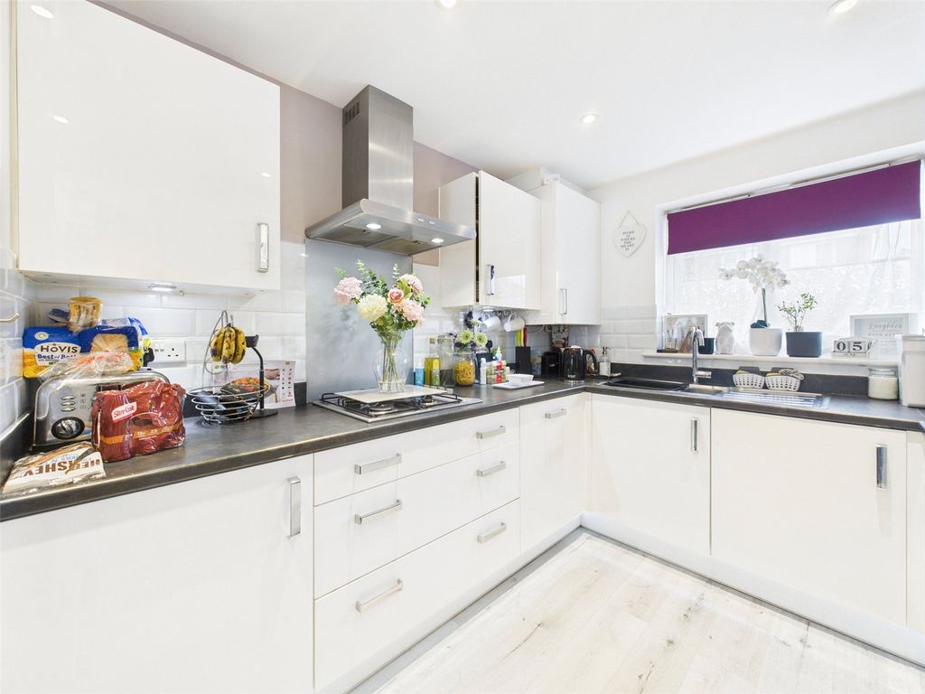 Property photo 2 of 13 Picture No. 09