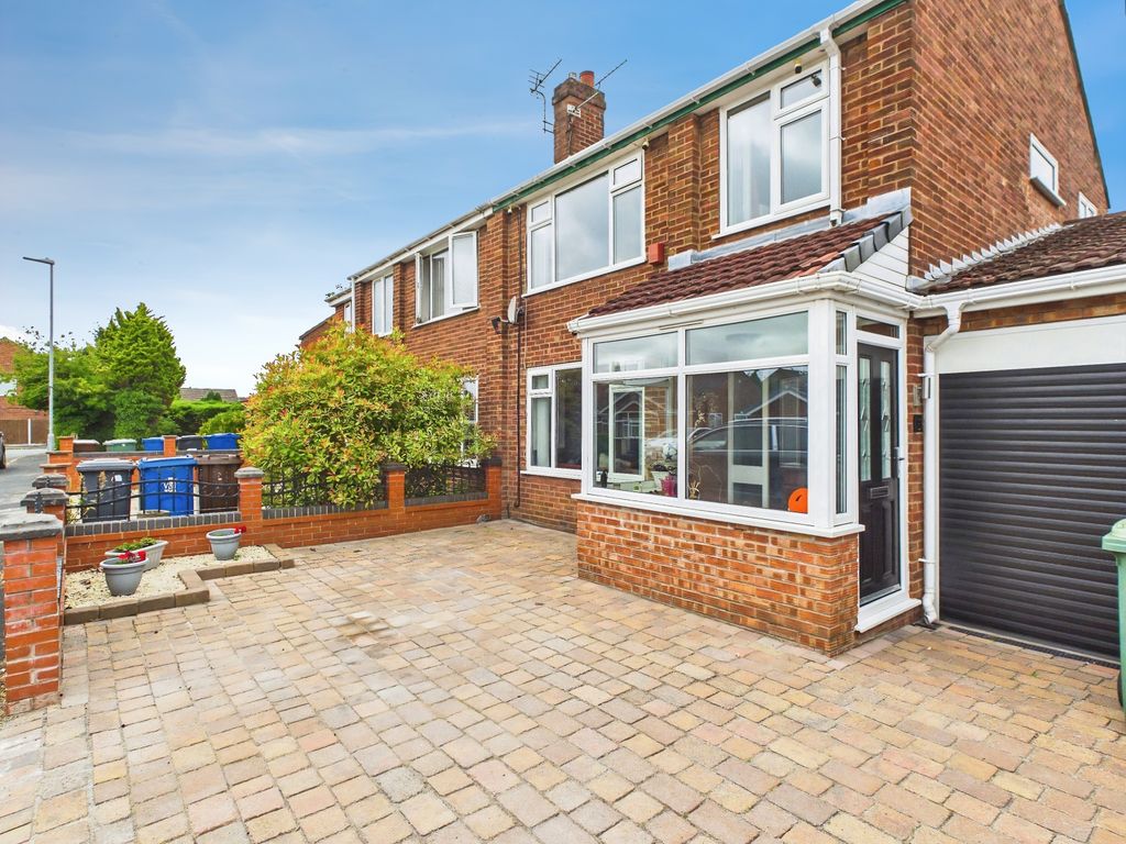 Property photo 1 of 31