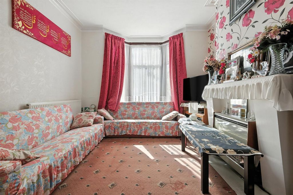 Property photo 3 of 23 13.Jpg