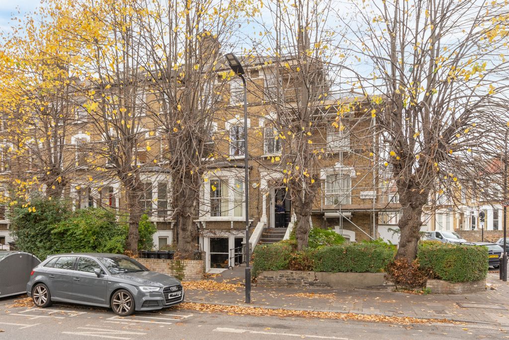 Property photo 1 of 16 Photo #1