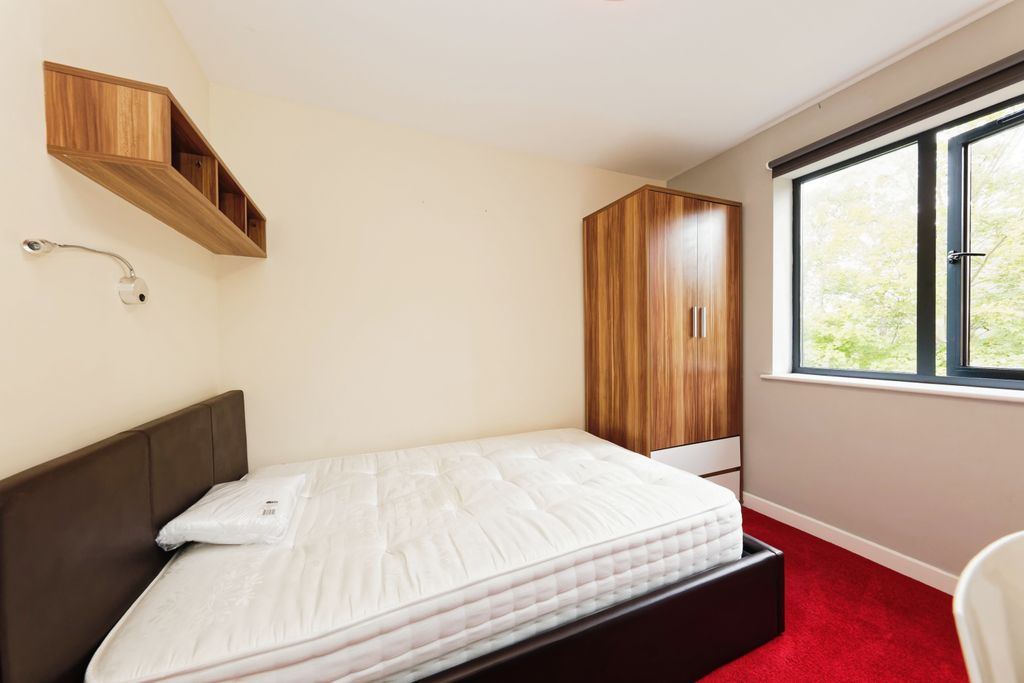 Property photo 2 of 15 Photography