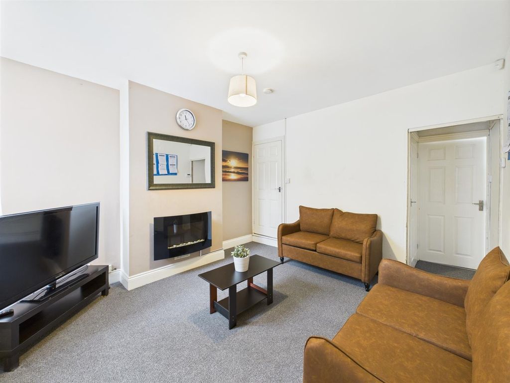 Property photo 1 of 7 Cam04063G0-Pr0109-Still003.Jpg