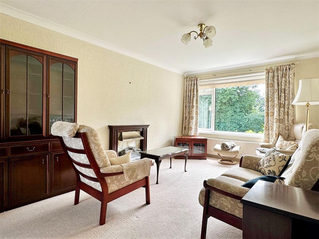 Property photo 2 of 10 88.Jpg