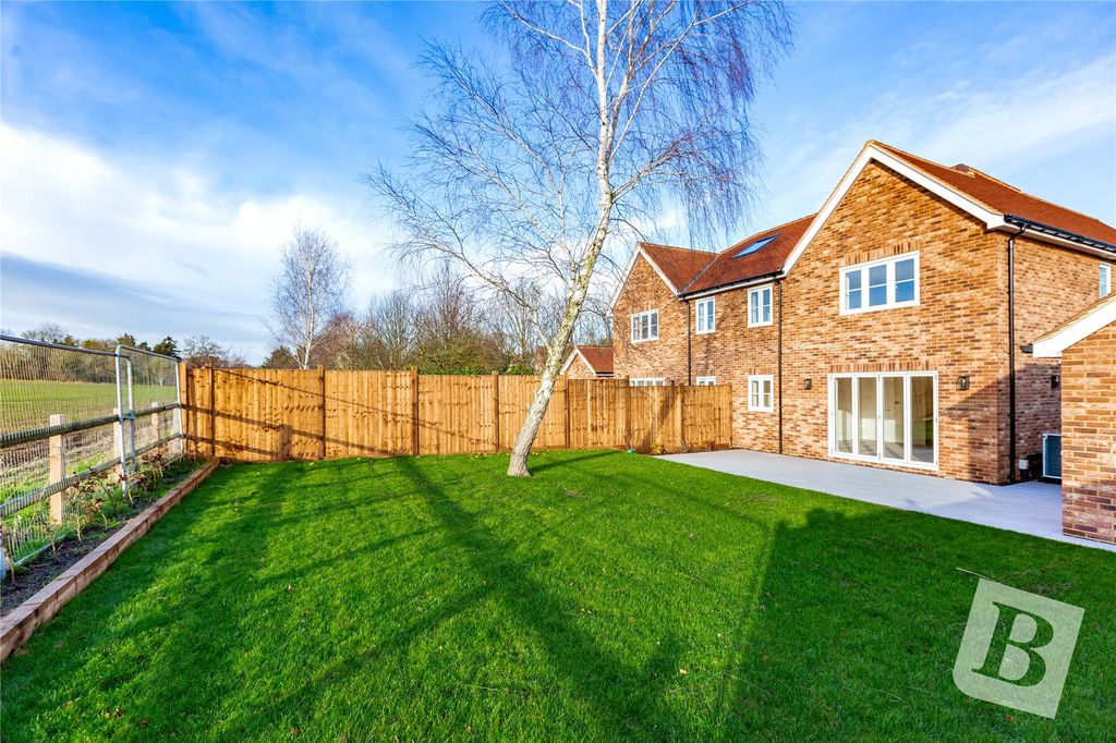 Property photo 2 of 19 Picture No. 23