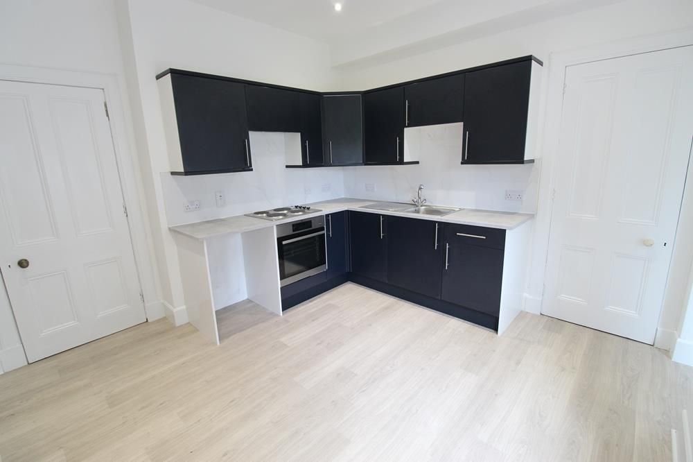 Property photo 3 of 11 Dining Kitchen 2