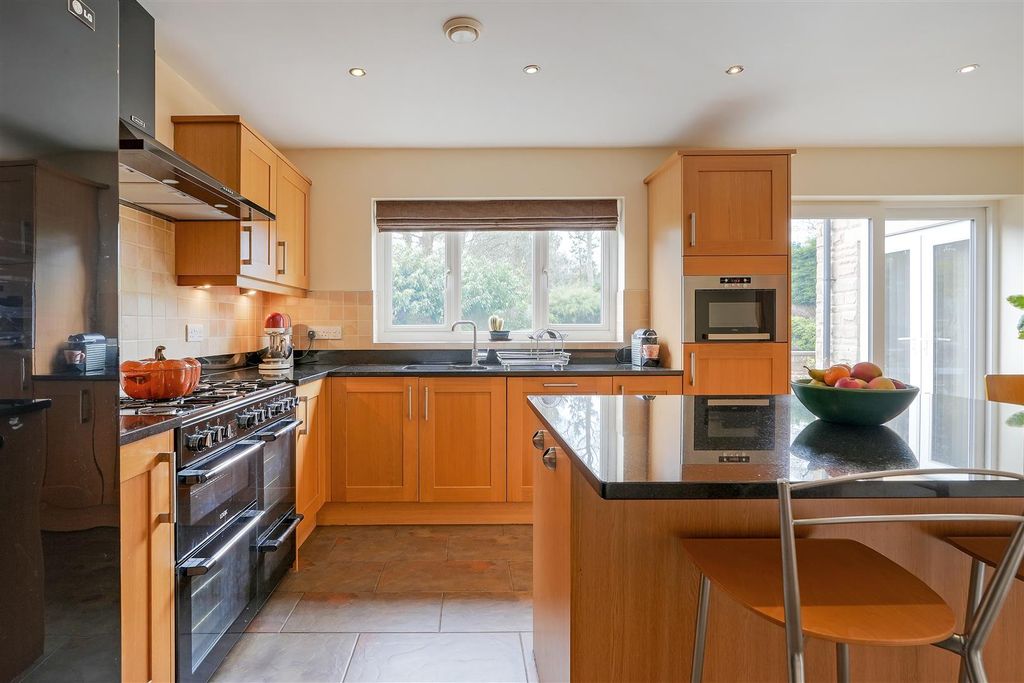 Property photo 2 of 63 Dsc00321.Jpg