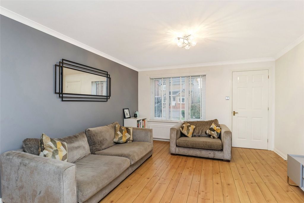 Property photo 3 of 21 Picture No. 13