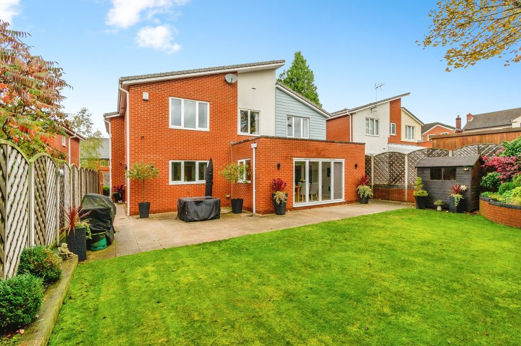 Property photo 1 of 17 Photo