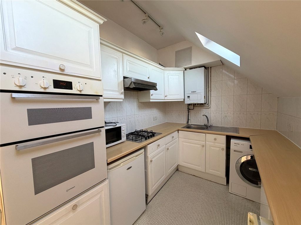 Property photo 2 of 8 Picture No. 07