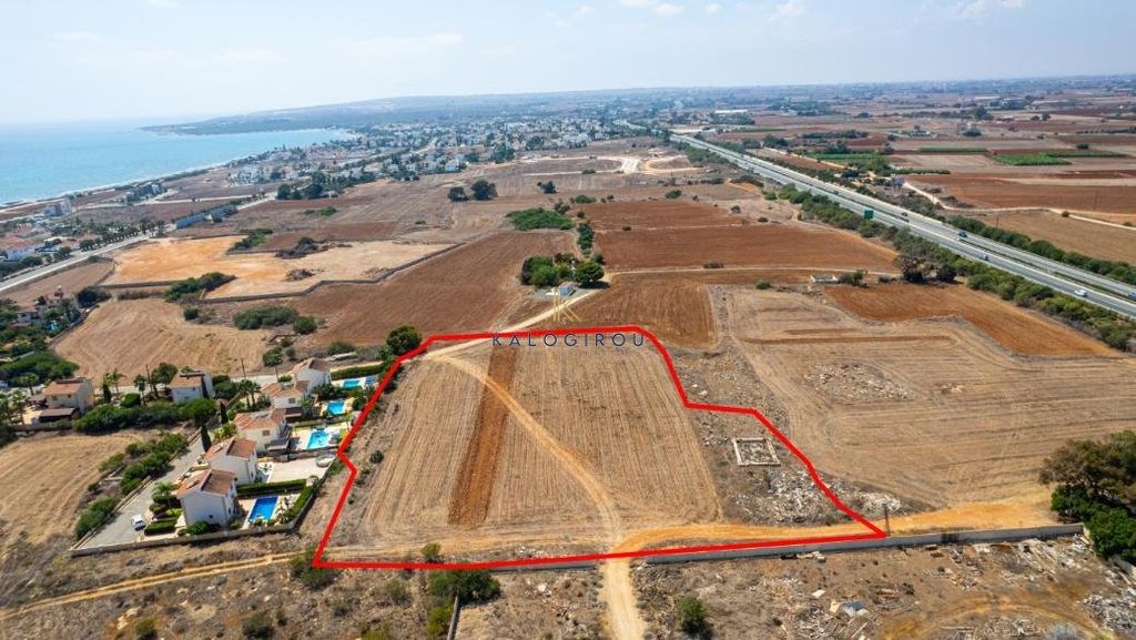 Property photo 3 of 5