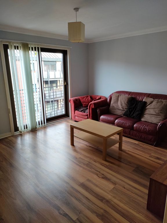 Property photo 2 of 8