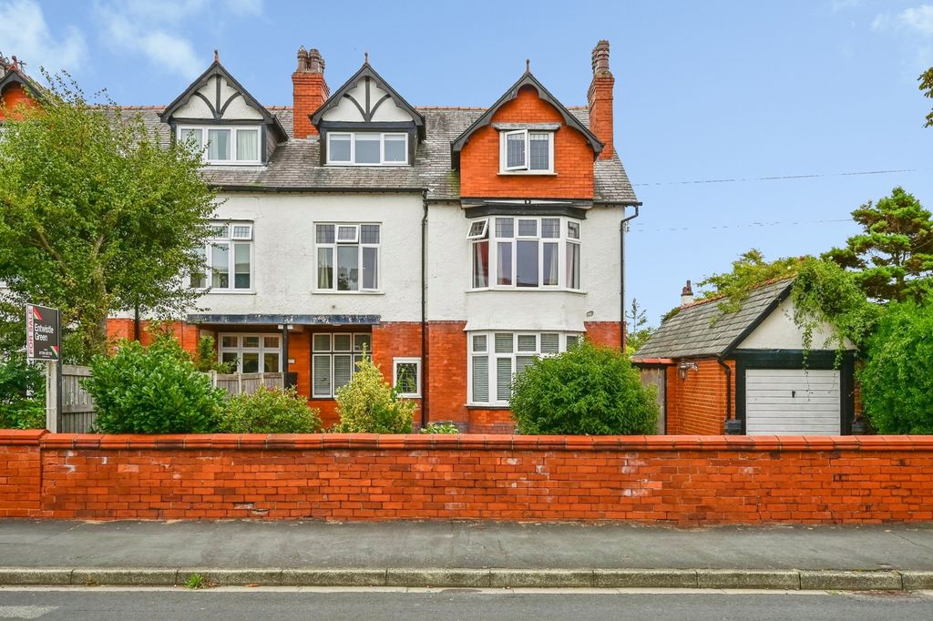 Property photo 1 of 21 Pbox-Img.Jpg