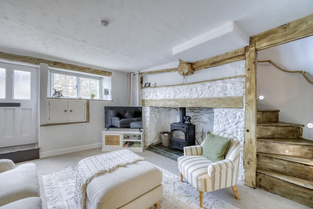 Property photo 2 of 13 Dsc_8471