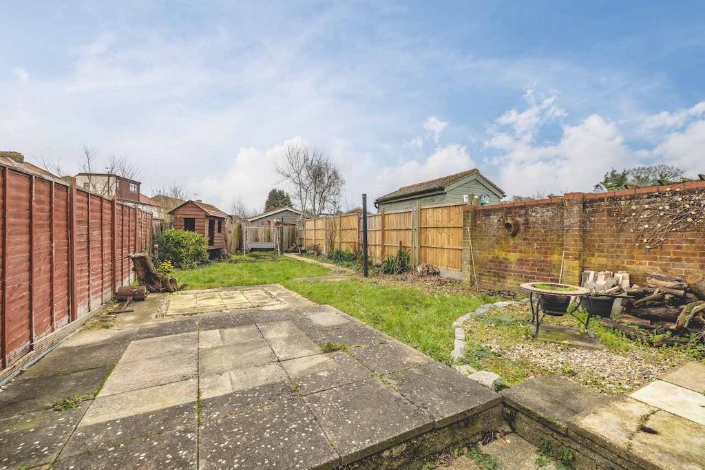 Property photo 2 of 15