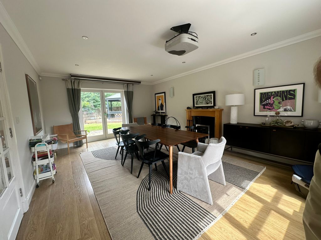 Property photo 2 of 19 Property