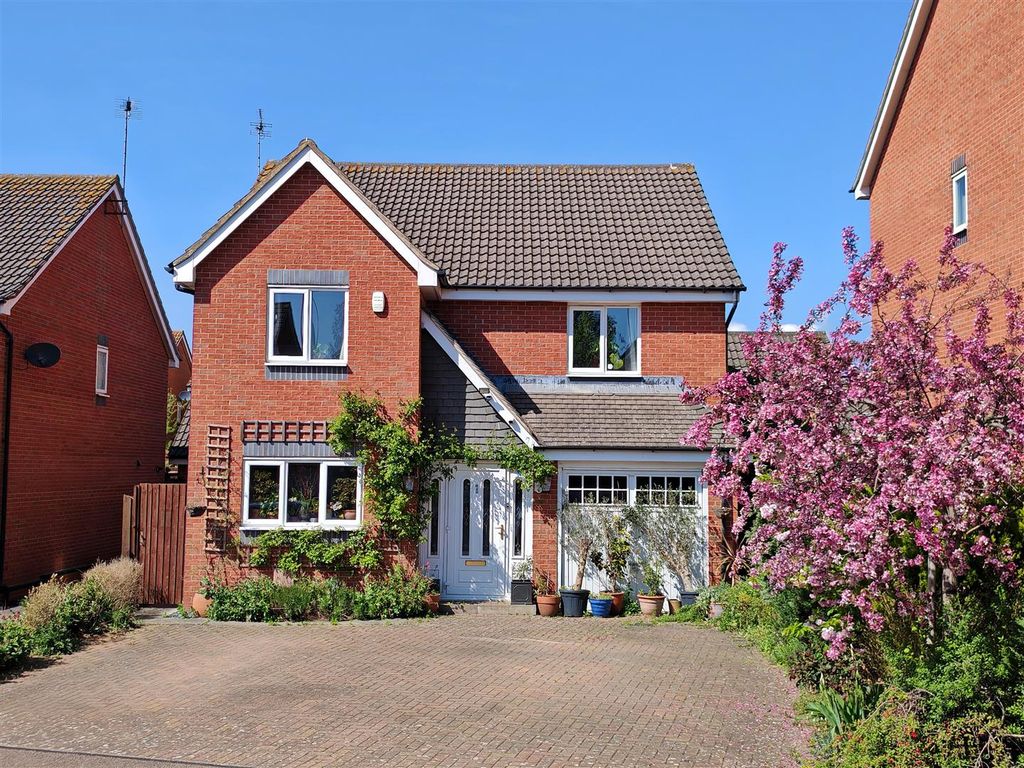 Property photo 1 of 39 Front 2.Jpg