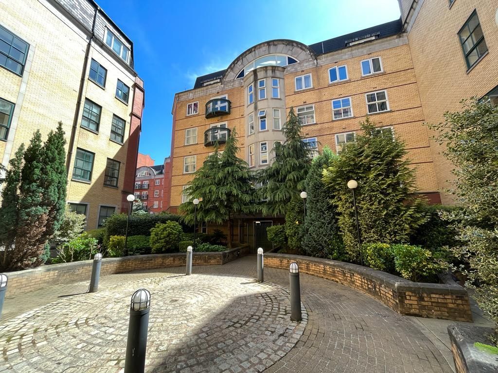 Property photo 1 of 1