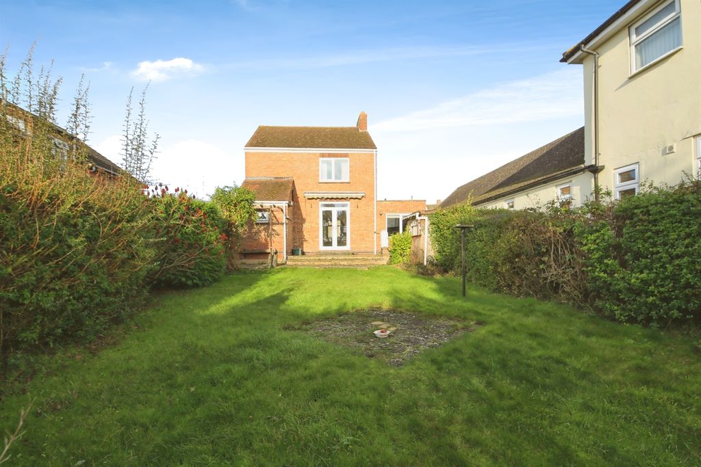 Property photo 2 of 15