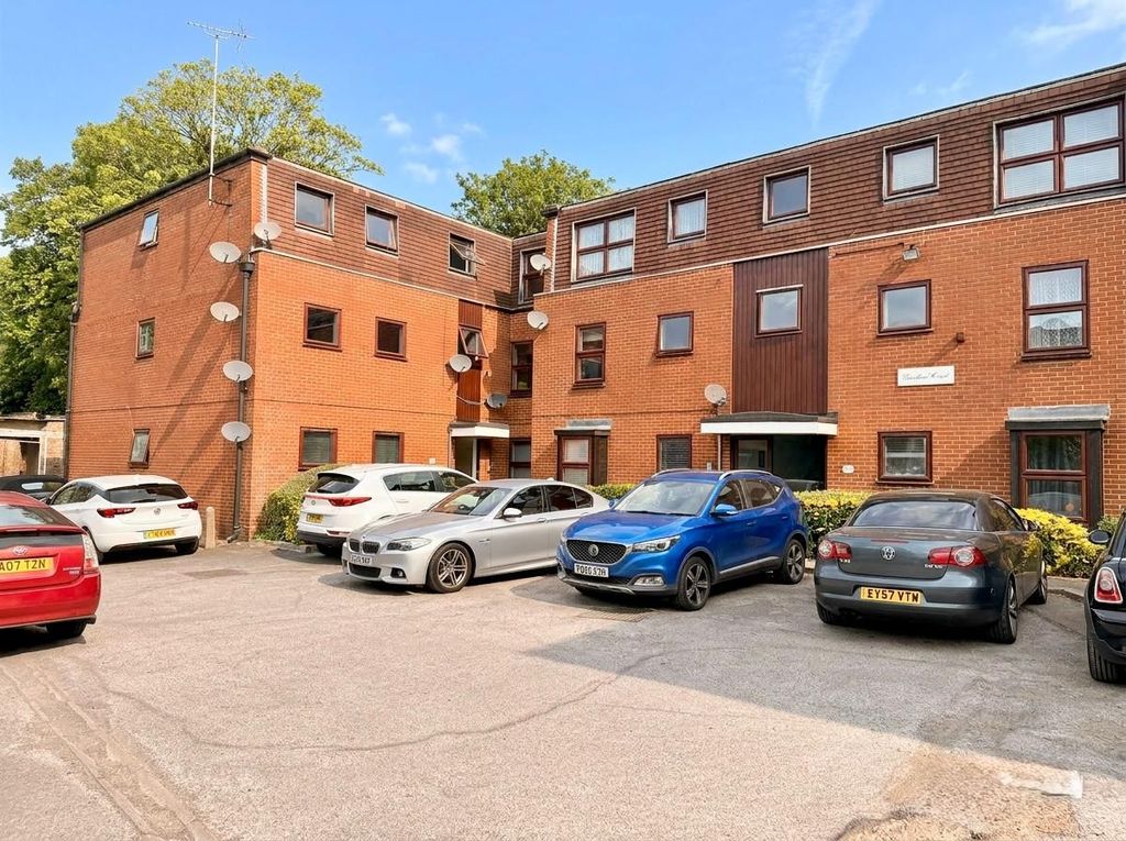 Property photo 1 of 7