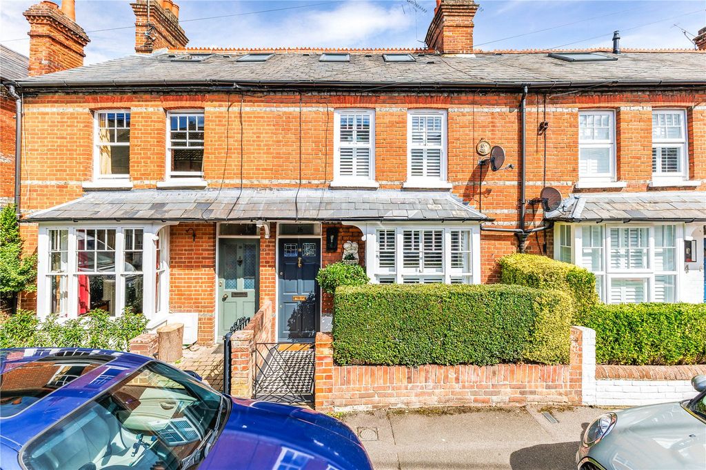 Property photo 1 of 14 Frontage