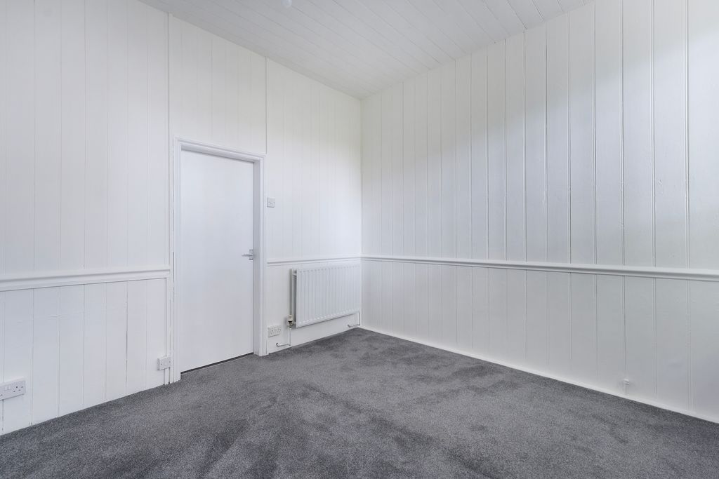 Property photo 3 of 24 _Akp8231