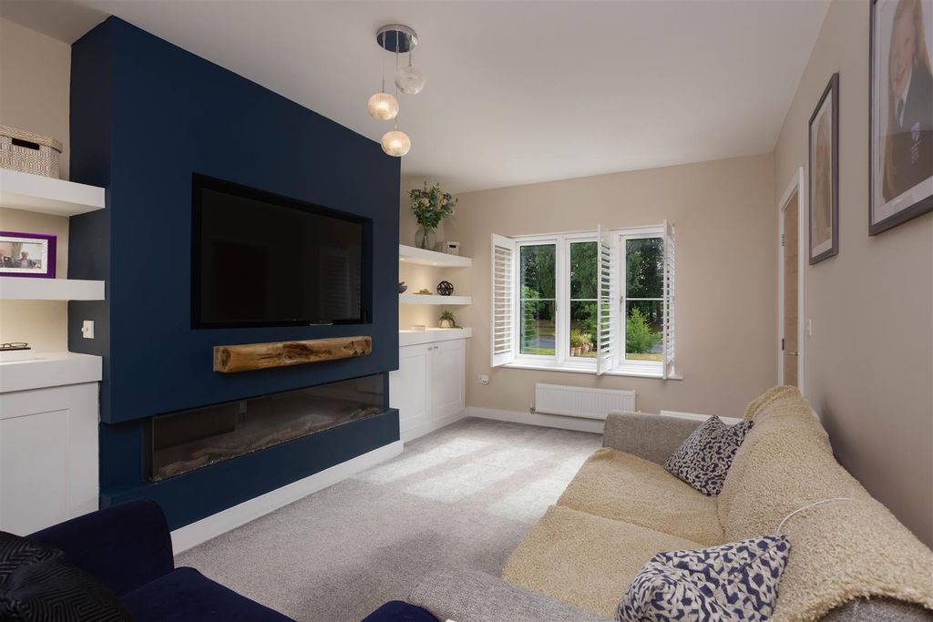 Property photo 2 of 15 00011.Jpg