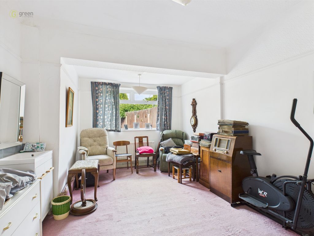 Property photo 3 of 24