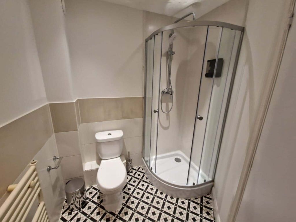 Property photo 2 of 5 Bathroom