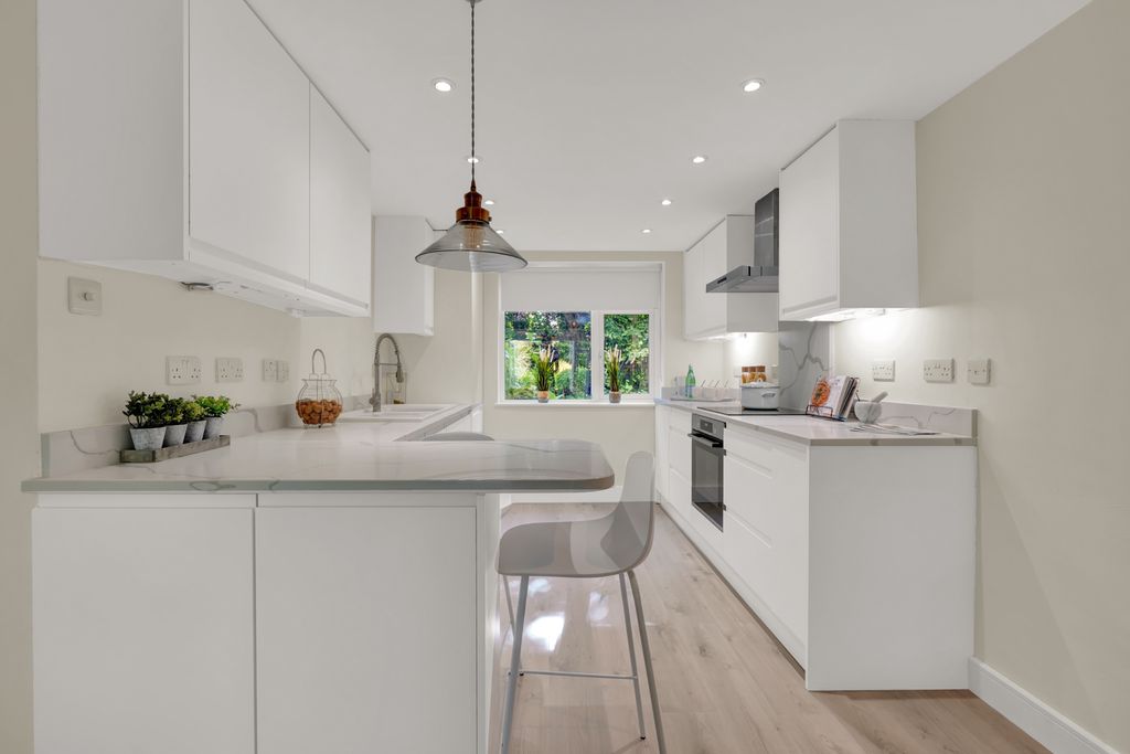 Property photo 2 of 10 Picture 2