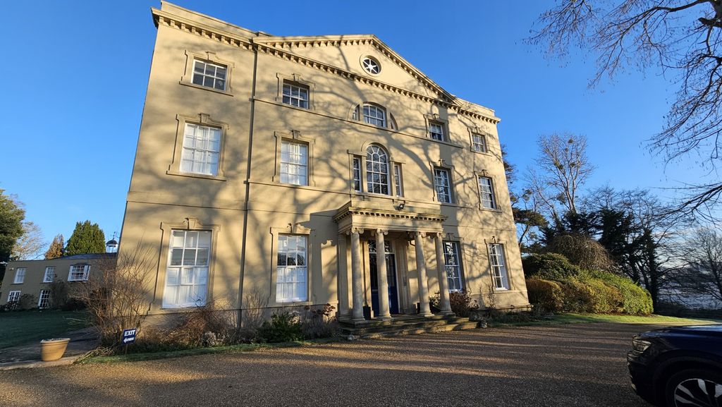 Property photo 1 of 19 Apartment To Let In Bevere House - A Grade II* Listed Building.