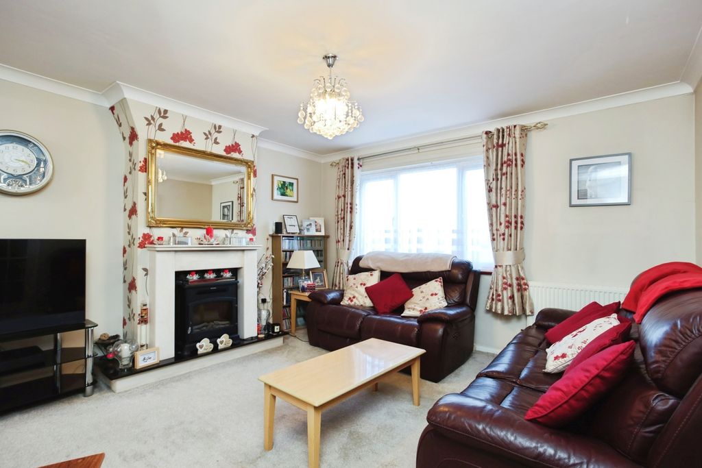 Property photo 2 of 15 Pbox-Img.Jpg