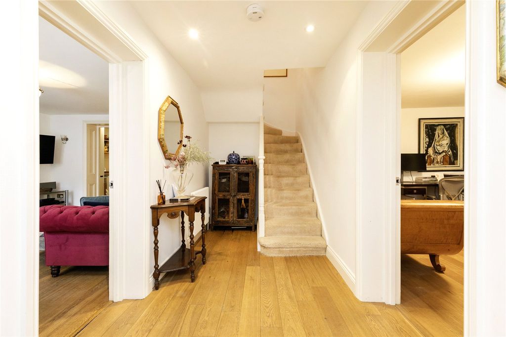 Property photo 3 of 21 Picture No. 68