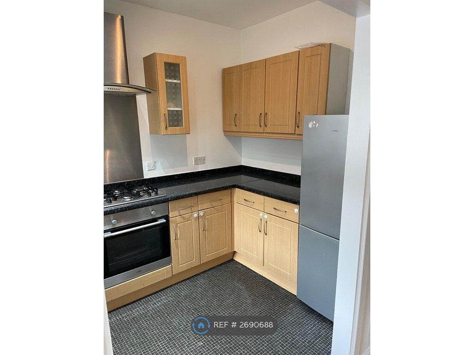 Property photo 3 of 15