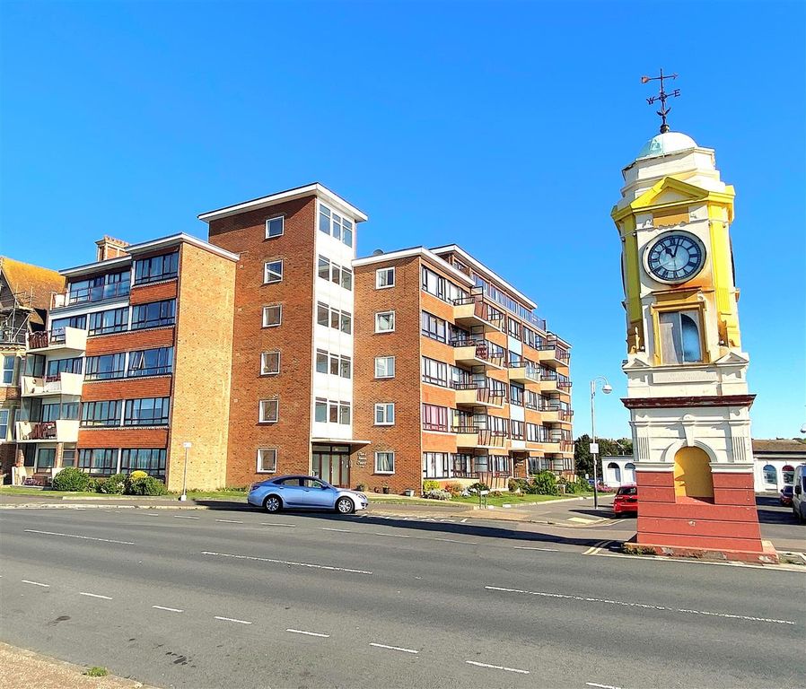 Property photo 1 of 18 3 Clock Tower Ct - Front1.Jpg