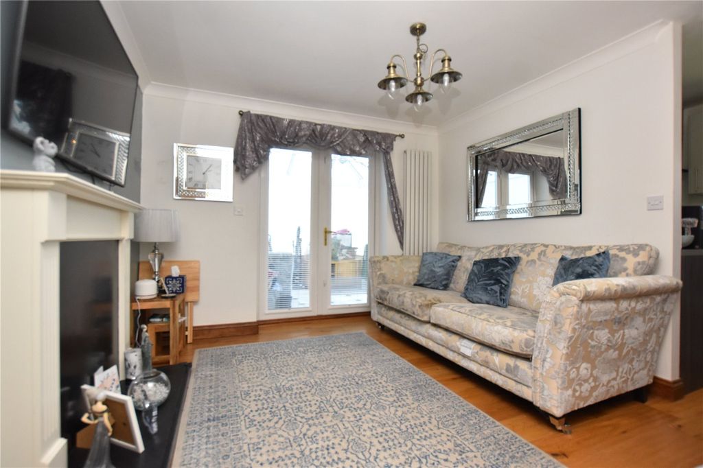 Property photo 2 of 12 Picture No. 06