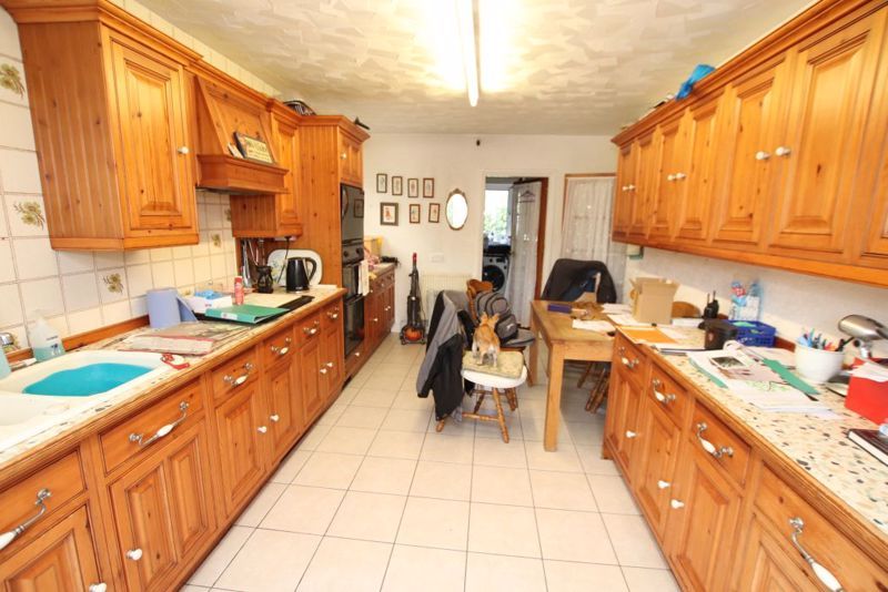 Property photo 3 of 21 Dining Kitchen Photo 1
