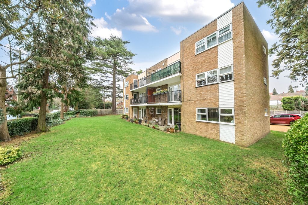 Property photo 1 of 13