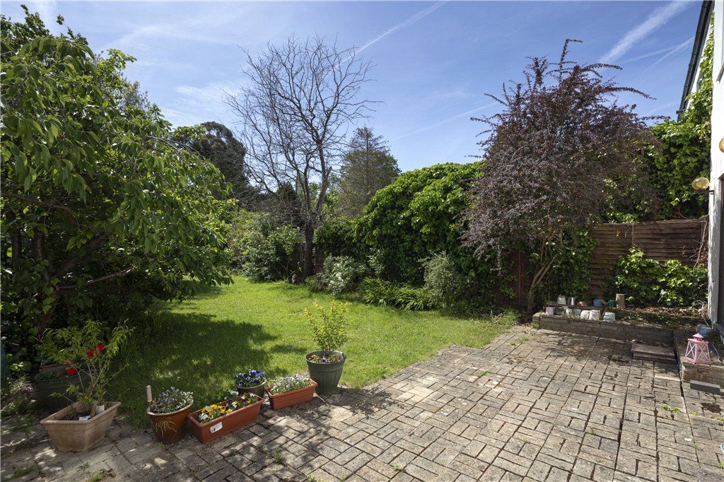 Property photo 2 of 17 Picture No. 19