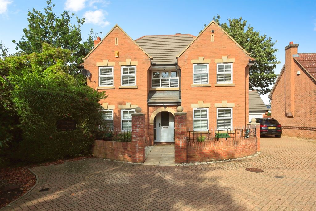Property photo 1 of 17