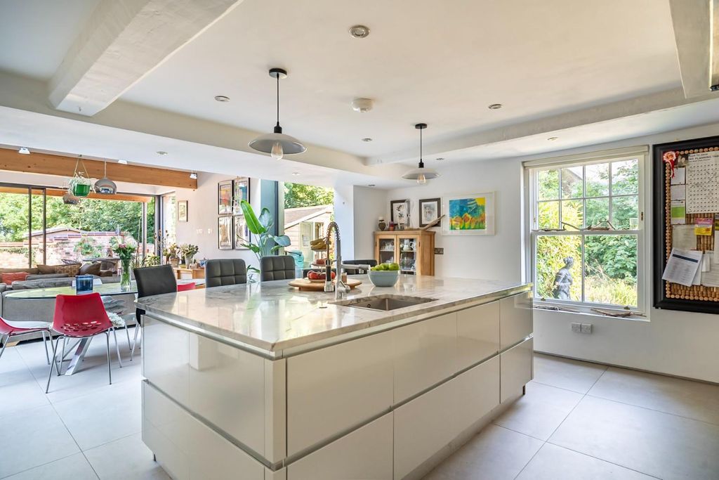 Property photo 3 of 48 Kitchen Diner
