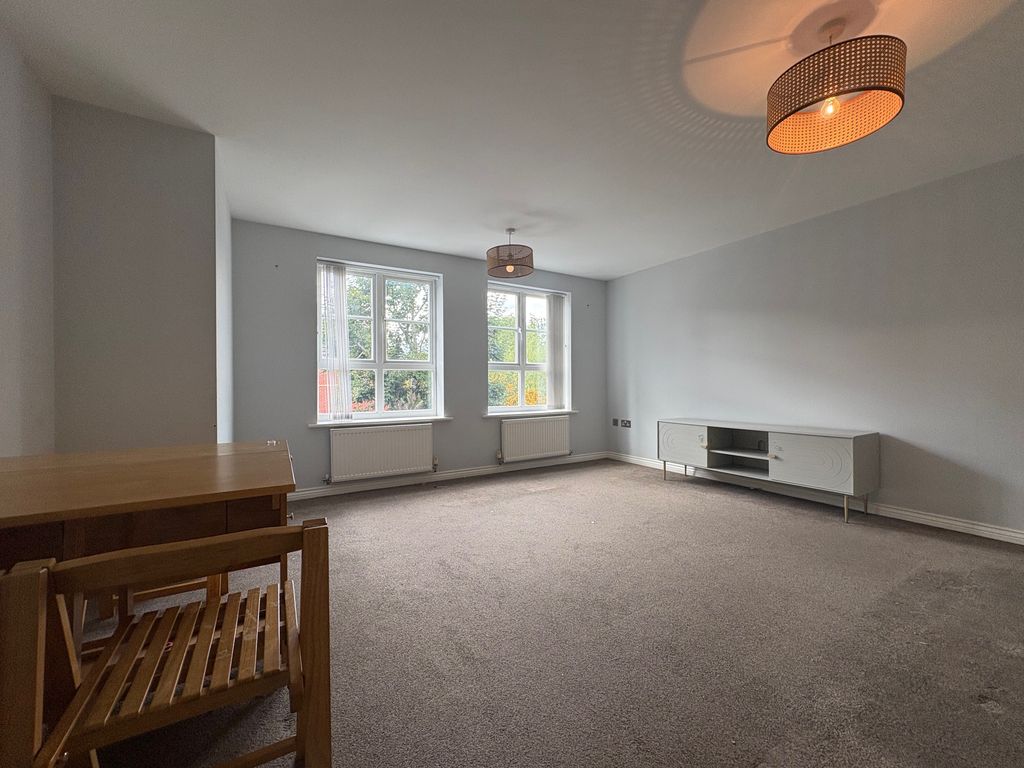 Property photo 3 of 7 Image