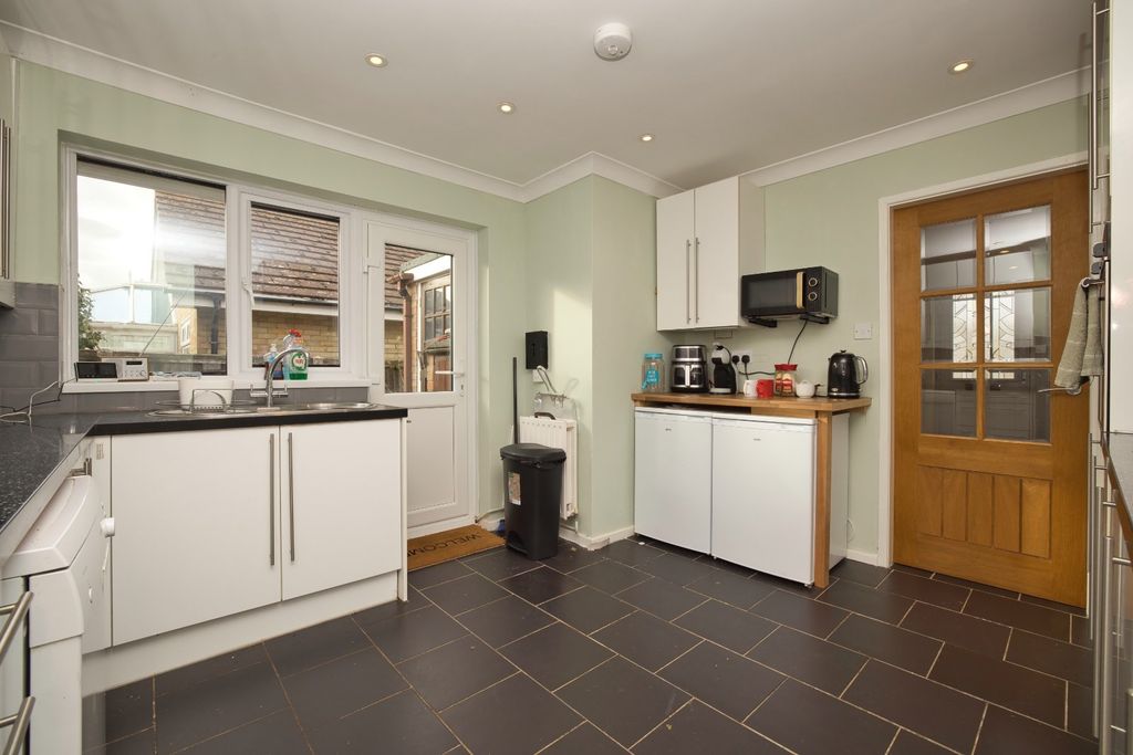 Property photo 2 of 12 Picture 2