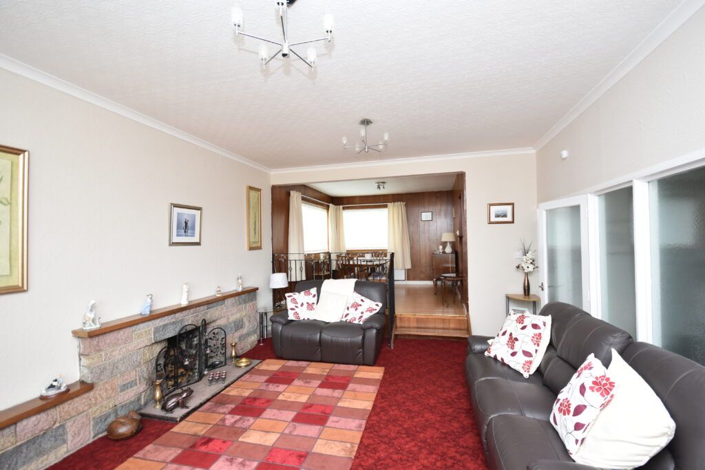 Property photo 3 of 24