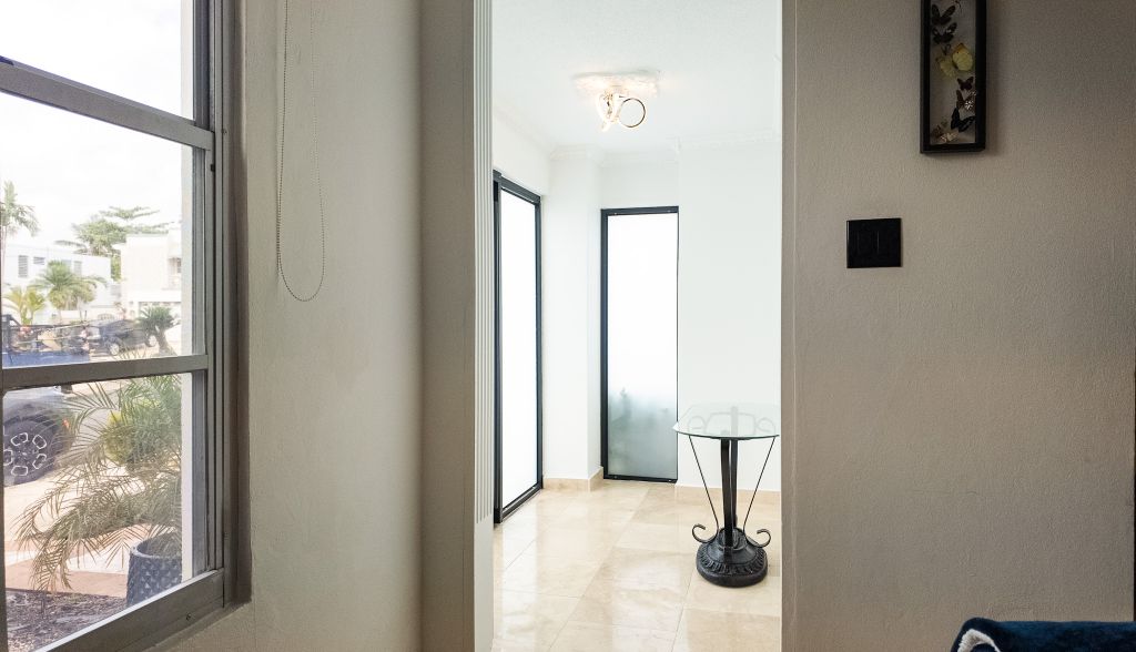 Property photo 3 of 51