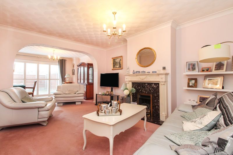 Property photo 2 of 17 Family Room