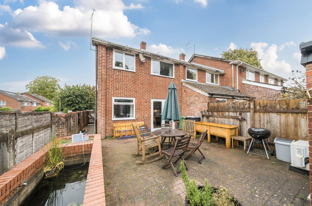 Property photo 2 of 25 1353631-2-68c1A96...