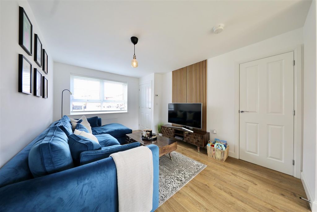 Property photo 3 of 16 0A9A9986.Jpg