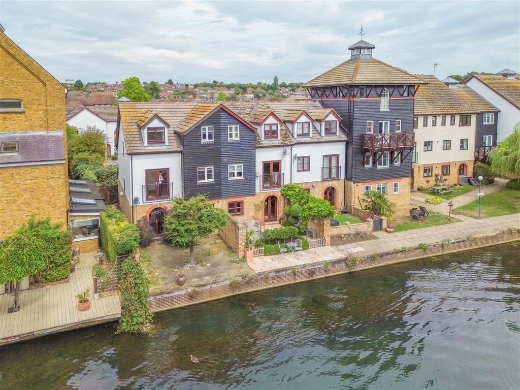 Property photo 1 of 21 Dji_0558.Jpg