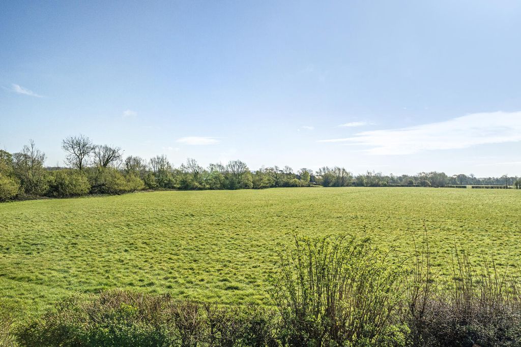 Property photo 2 of 24 Exterior